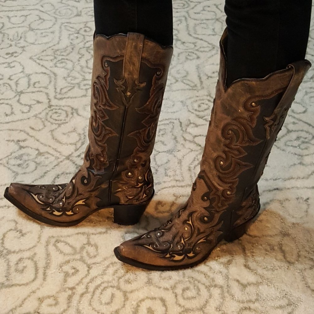 Corral Vintage Black with cream inlay, sz 8.5